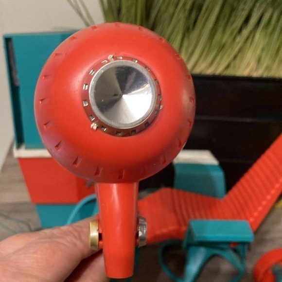 Lot of PENNY BRITE DOLL DELUXE READING CORPORATION VINTAGE BEAUTY PARLOR - Picture 12 of 16